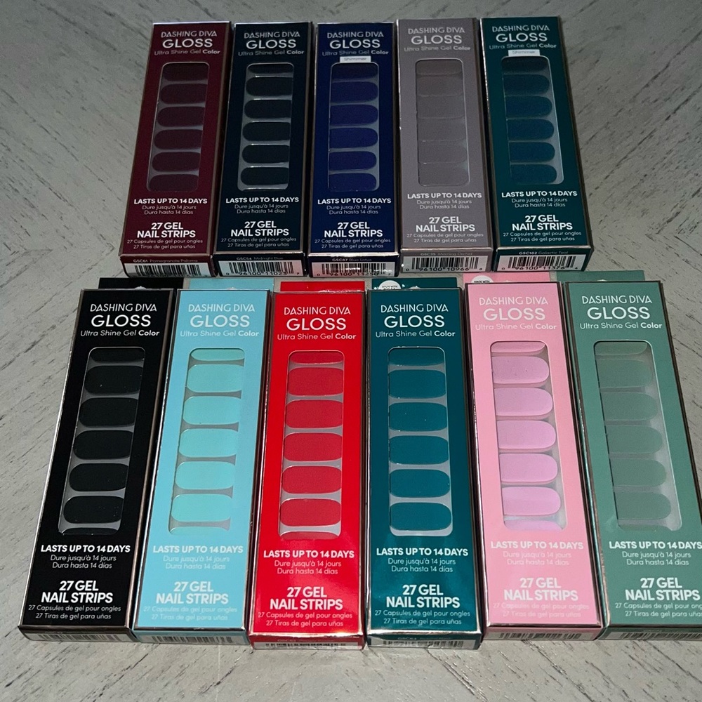 Dashing Diva Gloss Gel Nail Strips 11 pack new